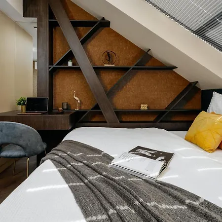 Days Apartment Prag